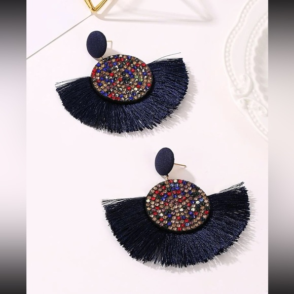 ❤️ Awesome Large Colorful Rhinestone Circle Threaded Stud Earrings ❤️ - Picture 2 of 3